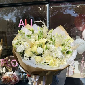 Bukiet #48 róża, eustoma i alstromeria