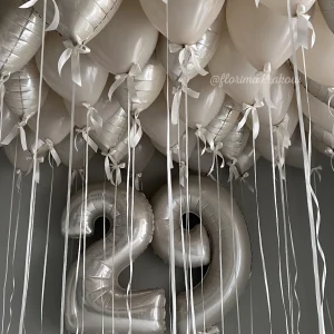 Zestaw balonów #143 cyfry i foliowe serca pod sufit
