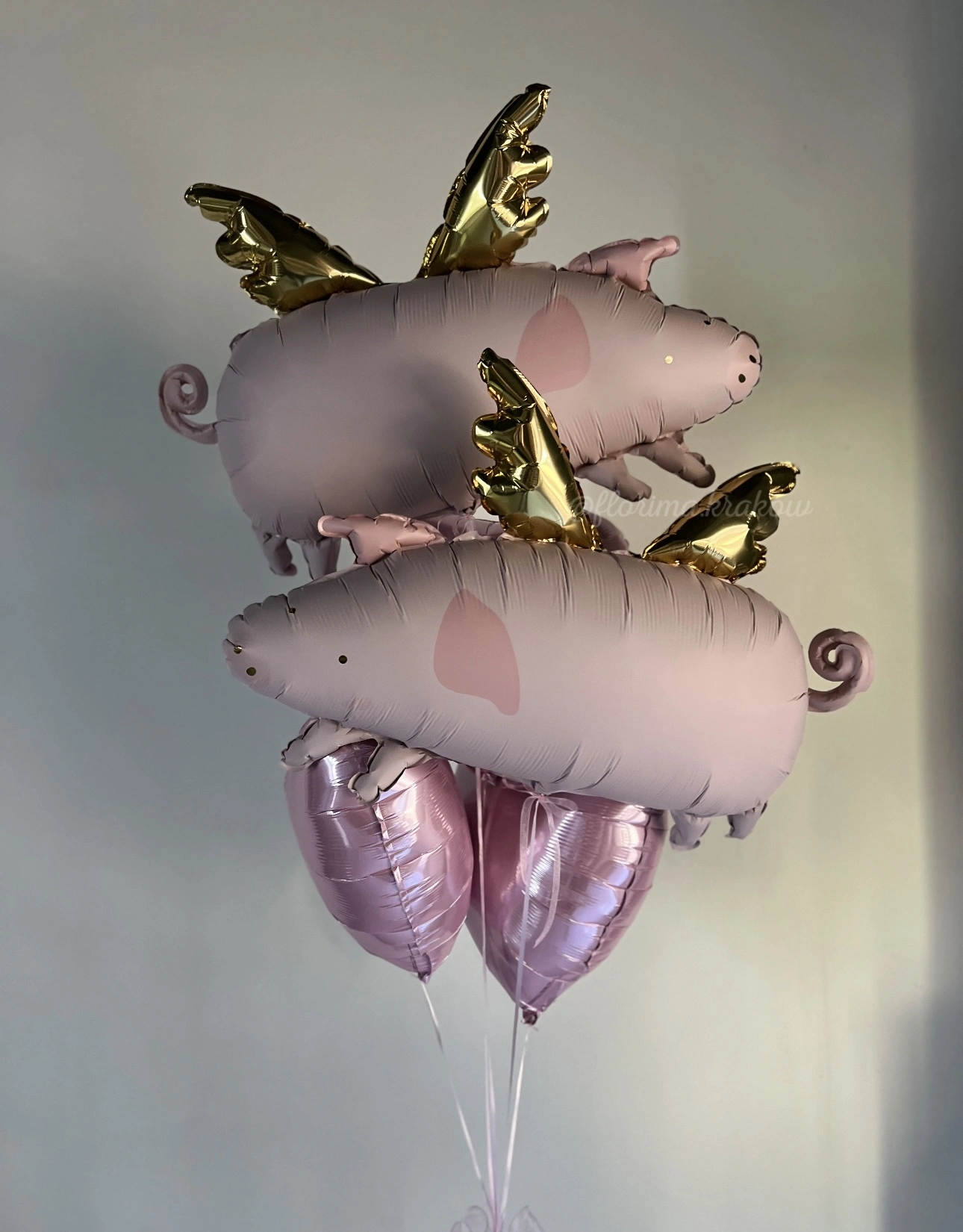 Bukiet balonów #255 Świnki i serduszki