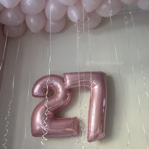Zestaw balonów na 27 urodziny