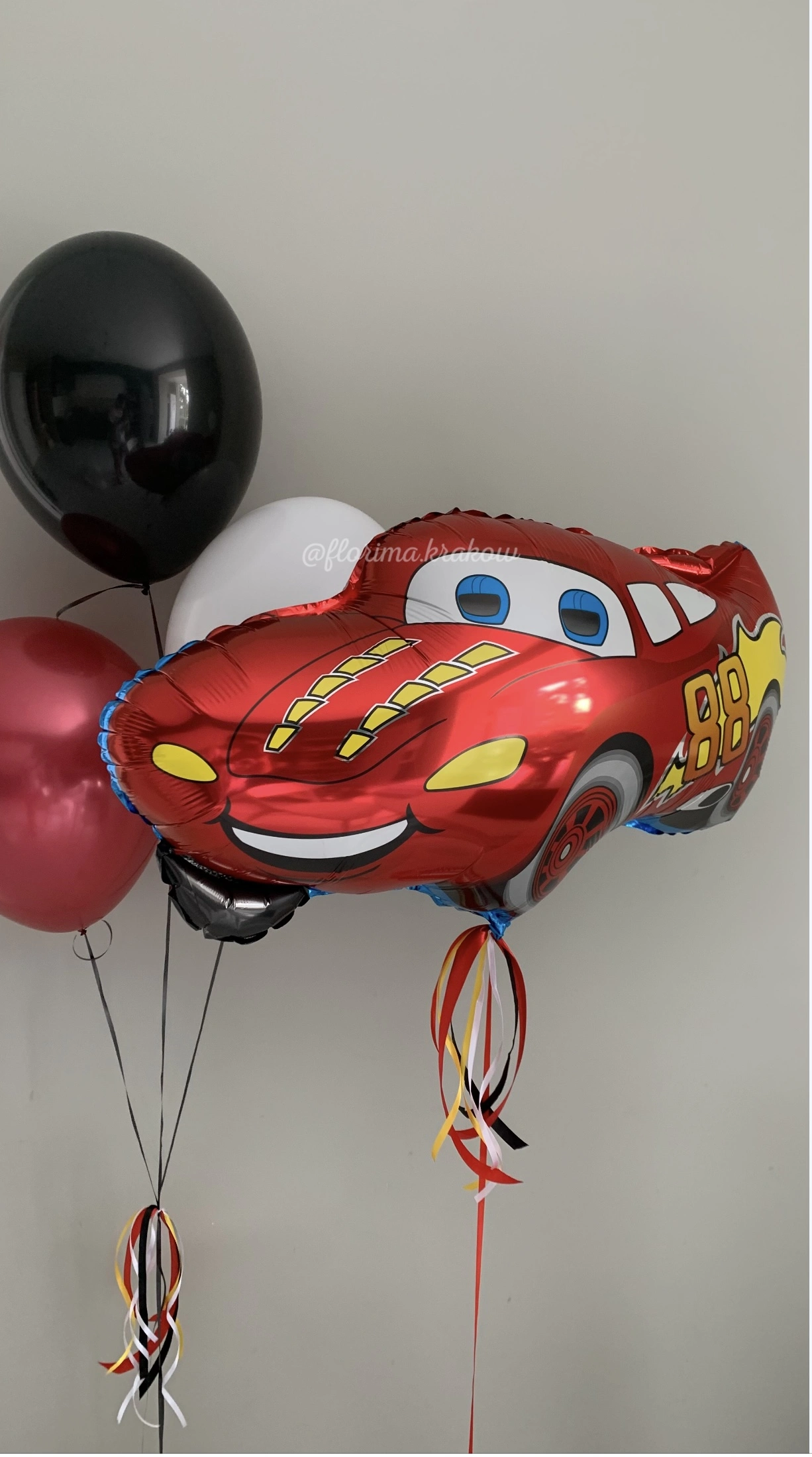 Zestaw balonów #361 z autem McQueen